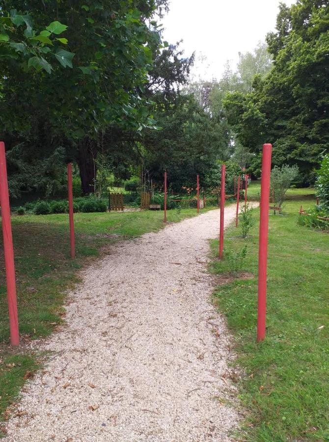 Villa Les Camelias Fontaine-les-Vervins Luaran gambar